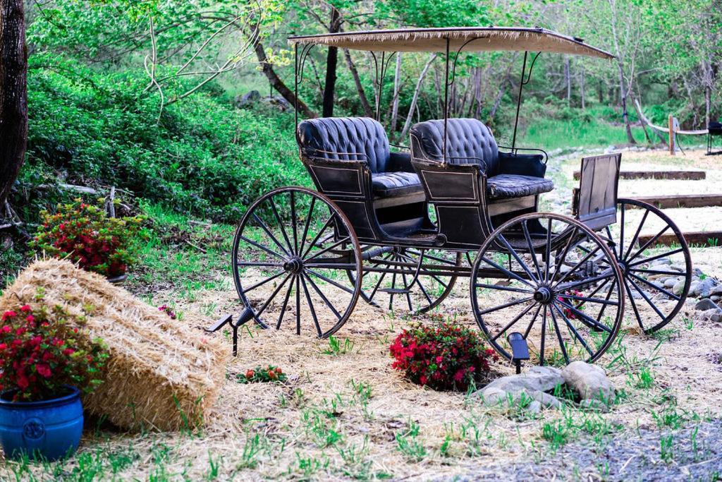 Cozy Wild West Covered Wagon Next To River Grants Pass Exteriér fotografie
